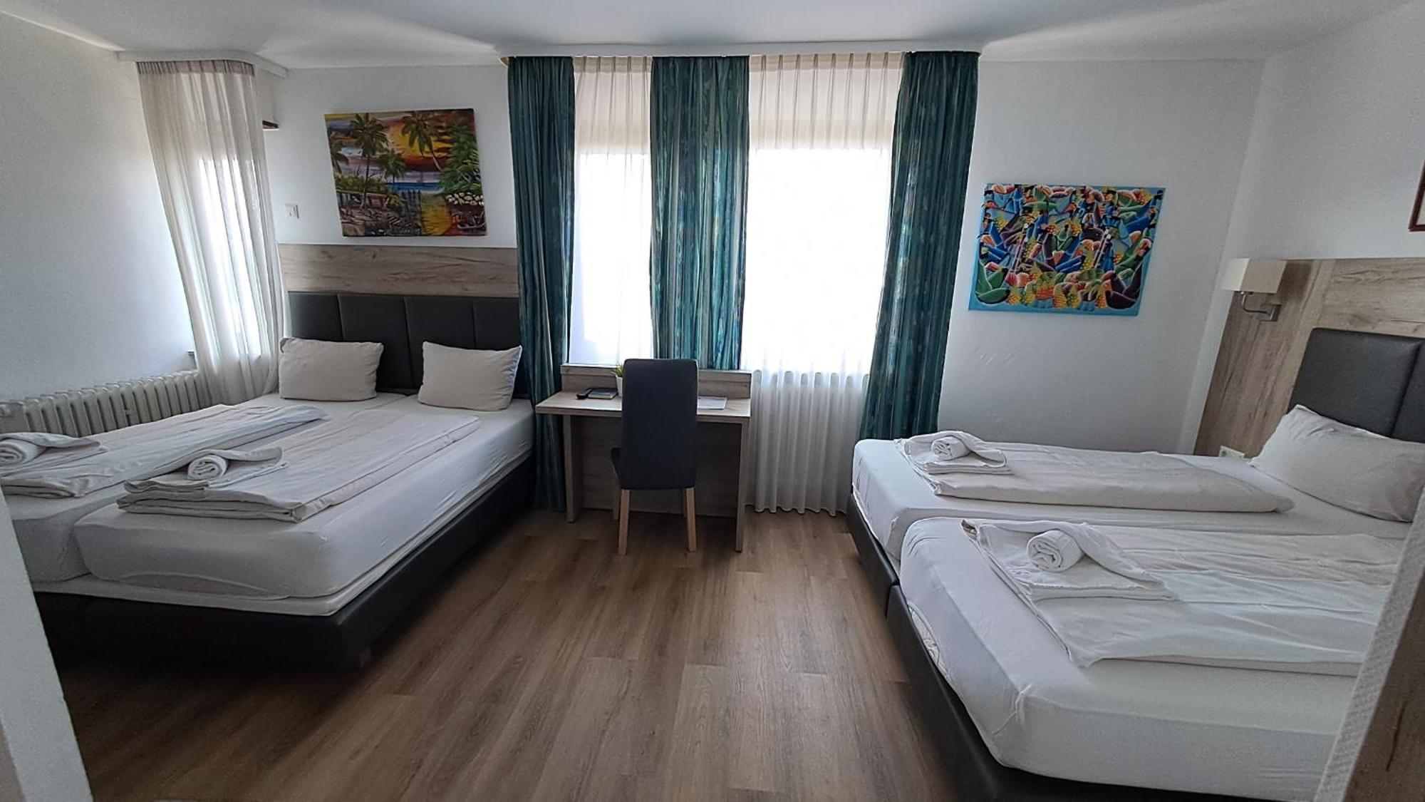 Hotel Central Hauptbahnhof Heidelberg Ngoại thất bức ảnh