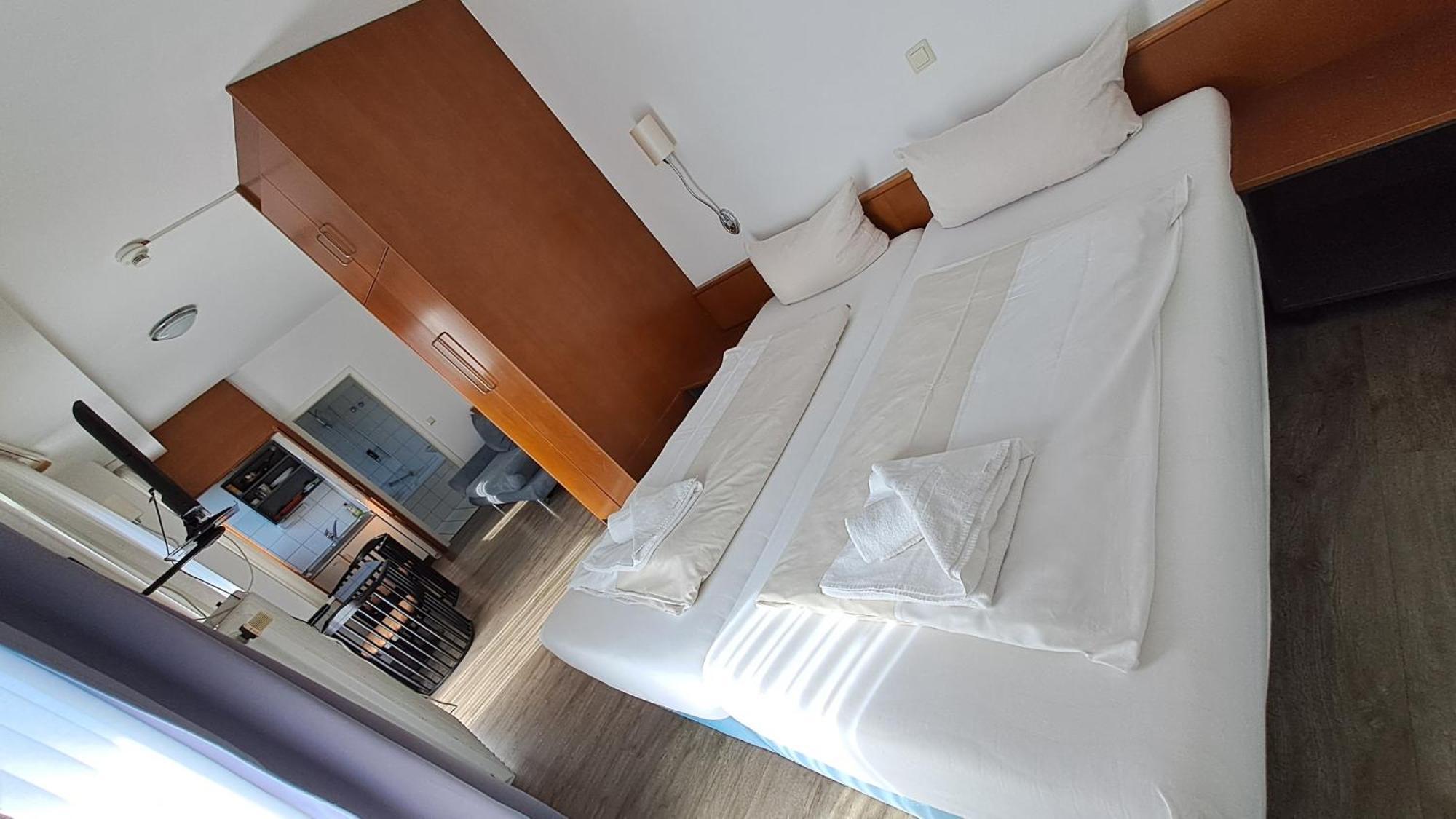 Hotel Central Hauptbahnhof Heidelberg Ngoại thất bức ảnh