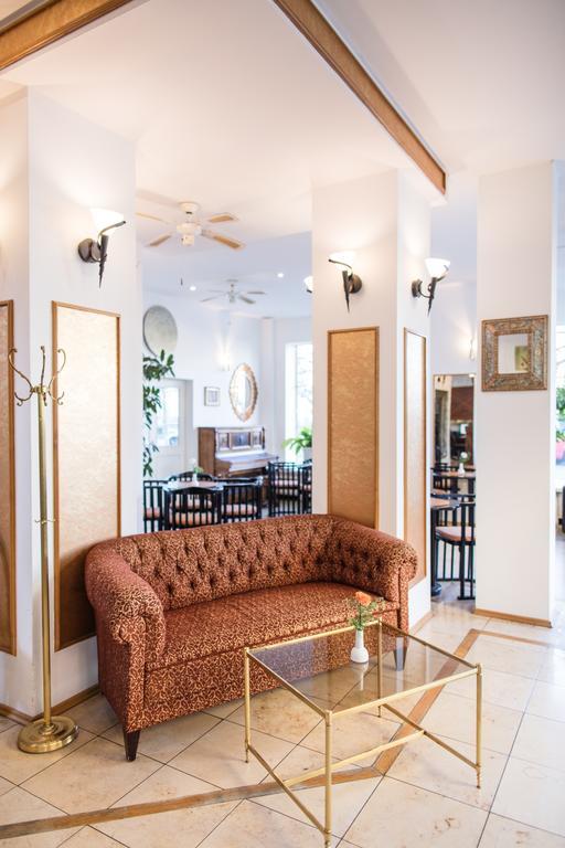 Hotel Central Hauptbahnhof Heidelberg Ngoại thất bức ảnh
