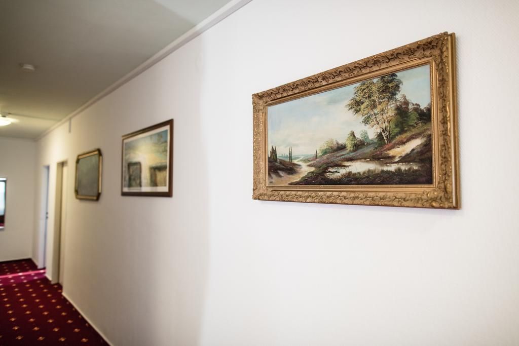 Hotel Central Hauptbahnhof Heidelberg Ngoại thất bức ảnh