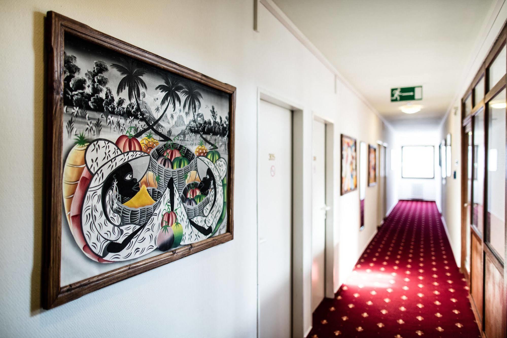Hotel Central Hauptbahnhof Heidelberg Ngoại thất bức ảnh
