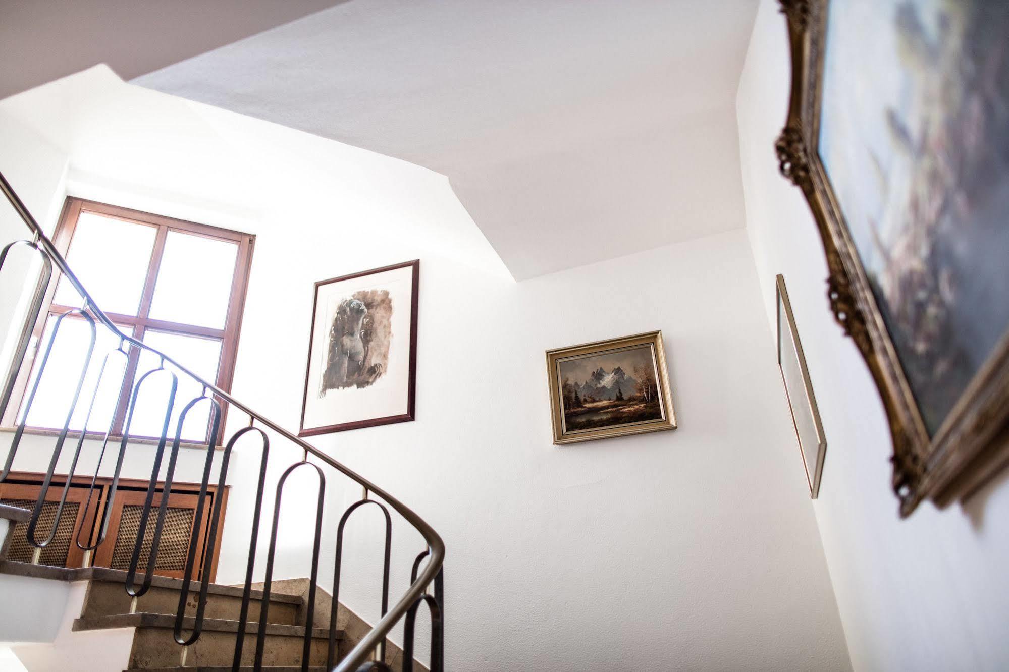 Hotel Central Hauptbahnhof Heidelberg Ngoại thất bức ảnh